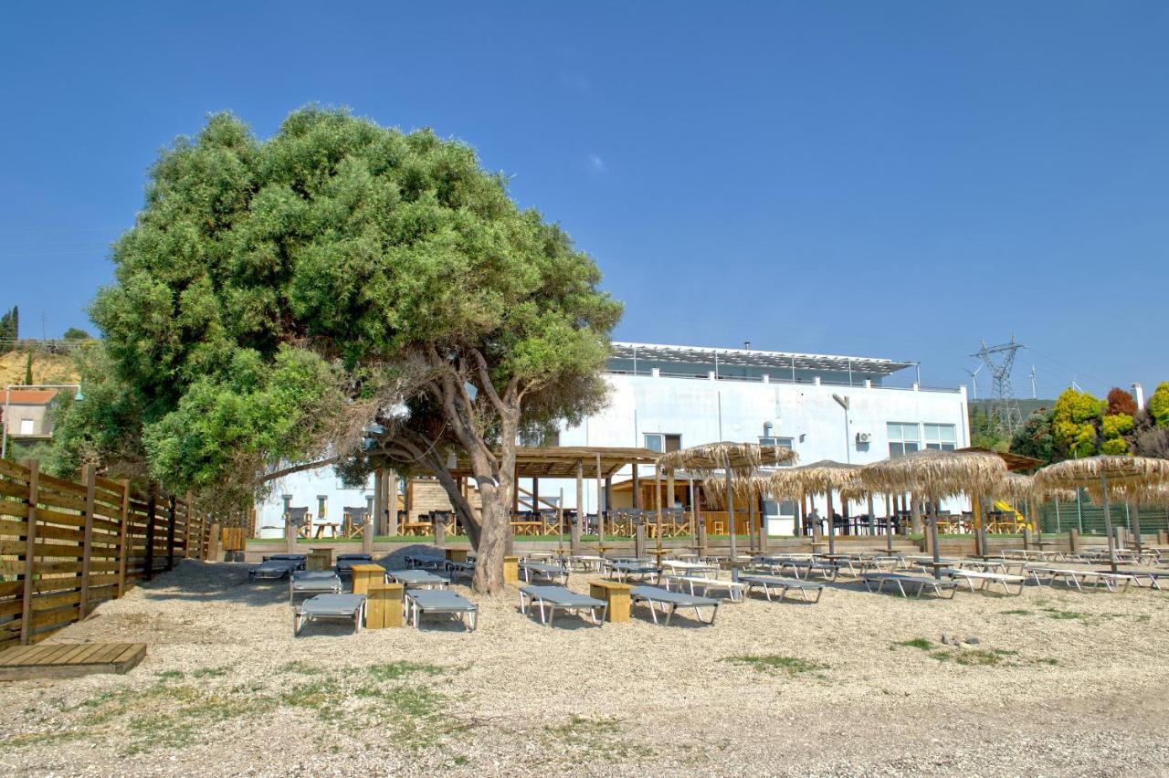 Epipleon Luxury Suites -104- Δωμάτιο 35Τμ Με Βεράντα 35Τμ Μπροστά Στη Θάλασσα Nafpaktos Exteriör bild